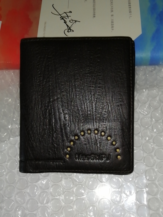 商场撤柜，纯皮钱包，赔钱处理，全新