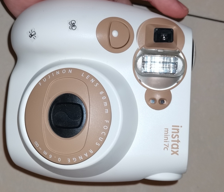 品牌型号 :拍立得mini7c