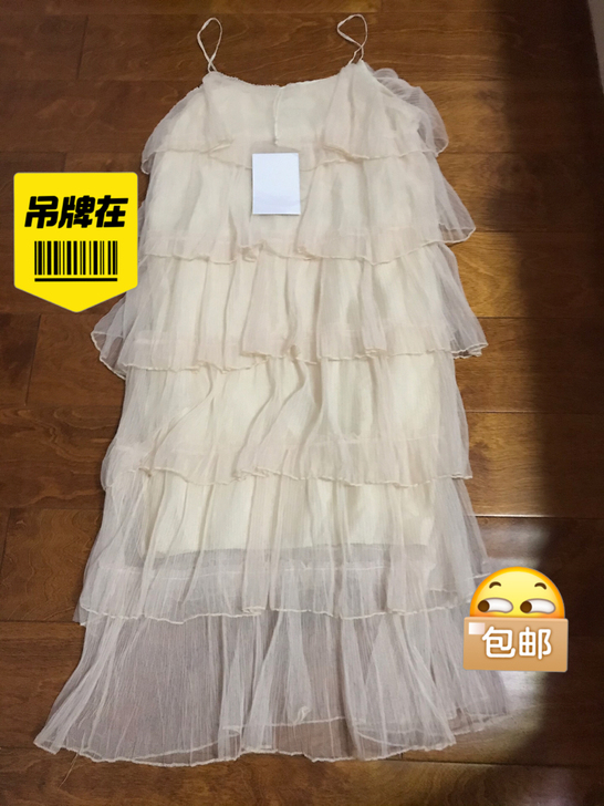 全新带吊牌吊带连衣裙服装店不开亏本卖