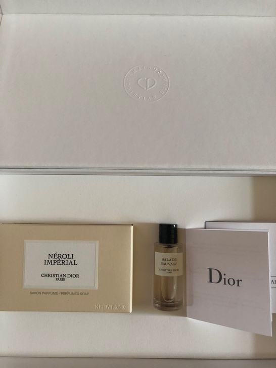 Dior套盒，香皂一个3.5oz，典藏版香...