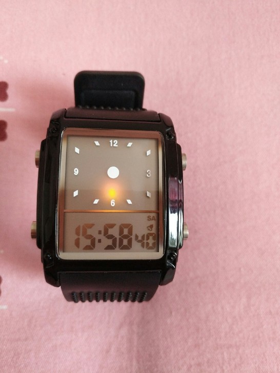 鸿星尔克运动1268手表男士放水户外