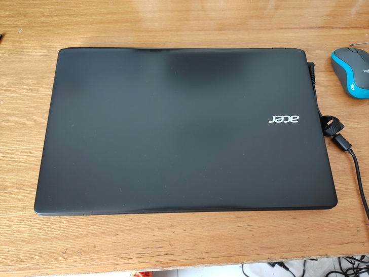 宏基ek-571G，处理器i5-5200内...