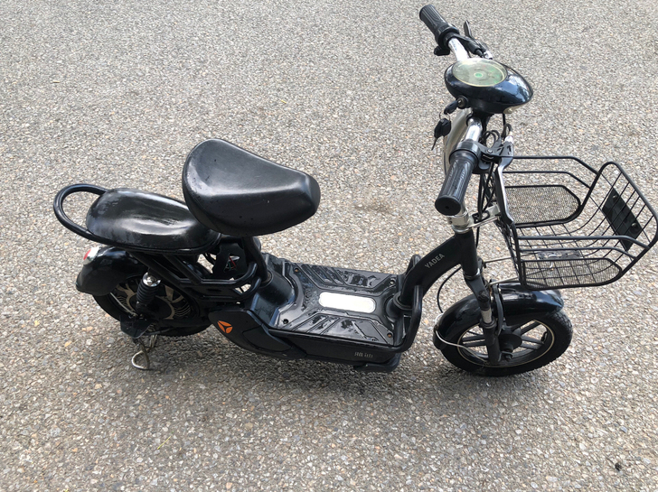 雅迪电动车 680元