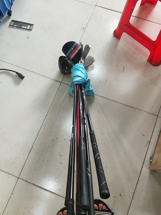 xxio高尔夫球杆345688号杆，还有两...