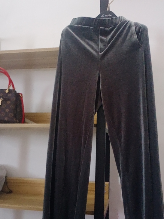 bigking大金家丝绒长裤，质量很好，天...