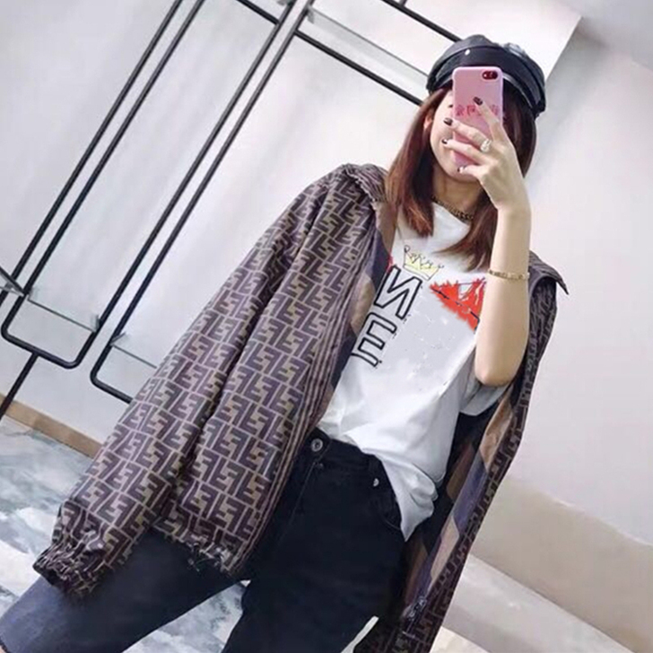 2020秋季潮牌老花字母图案防晒风衣正反面...