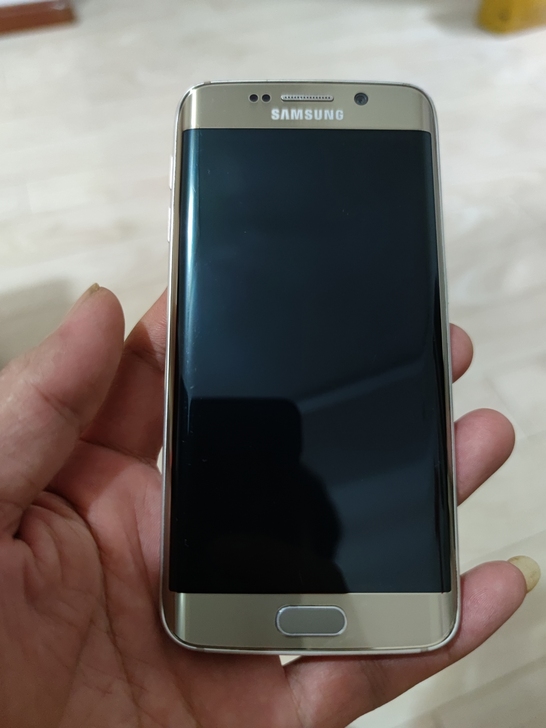 三星s6 edge，全网通3+64内存，成...