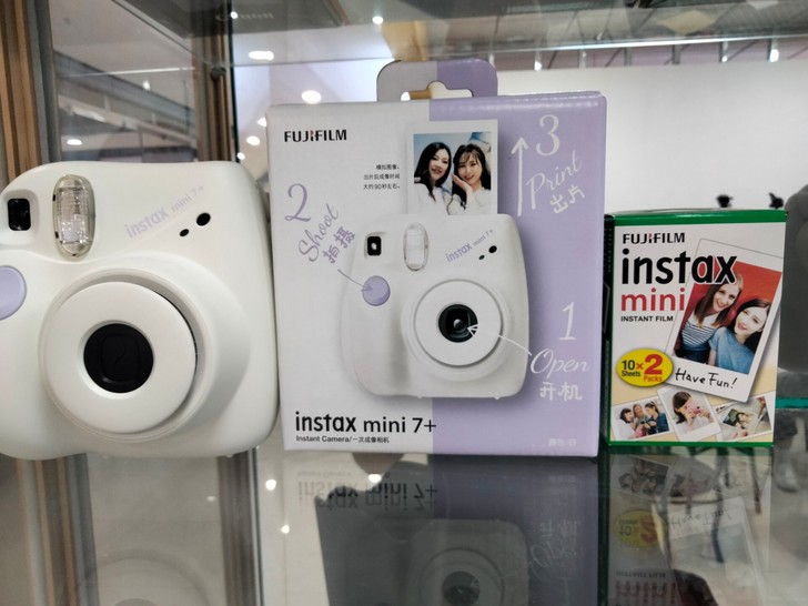 拍立得相机 。包邮不讲价 ， 全新产品，不...