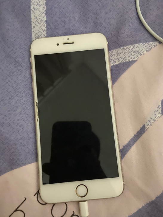 iPhone苹果6S Plus，32G，国...