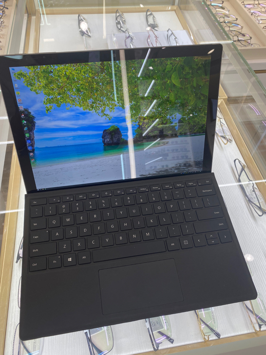 微软surface pro 4   4+1...