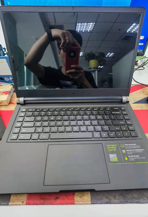 小米游戏笔记本，库存机器近期激活。