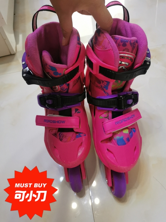 乐秀轮滑鞋,M号,宝贝穿了有点大,从新购买...