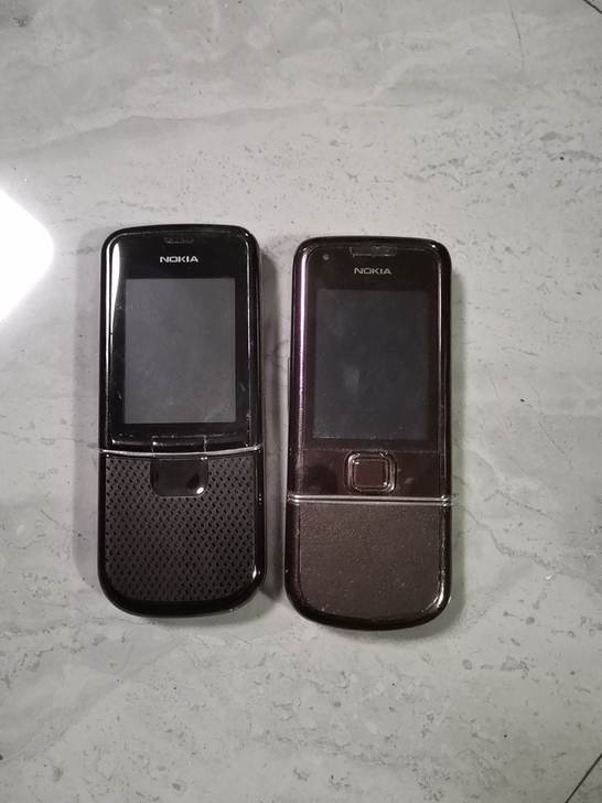 老古董诺基亚手机两台，收来的，实物拍照，品...