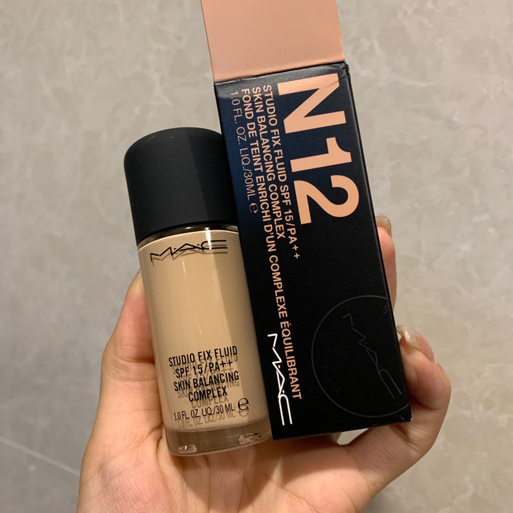 魅可粉底液，n12色号，全新保真，送泵头