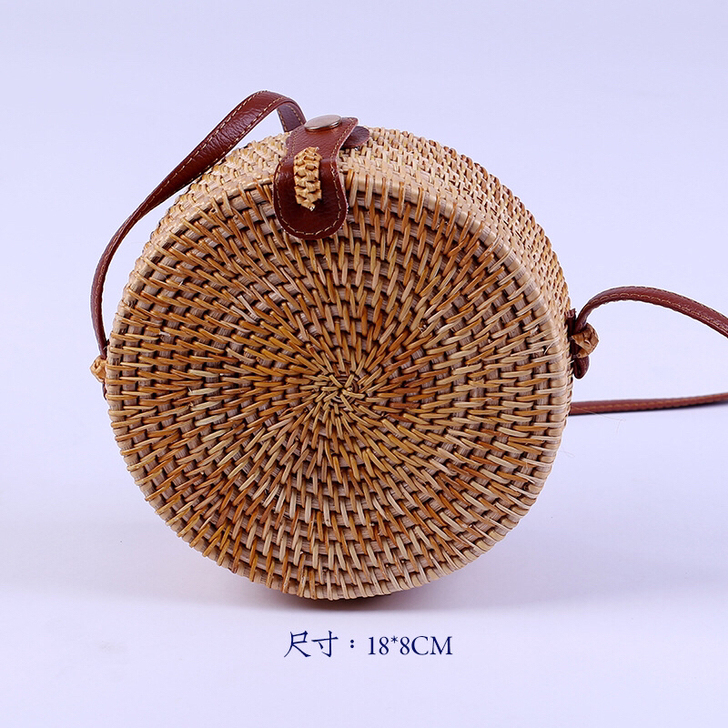 越南藤编织圆形皮扣单肩斜跨包 女士包袋流行...
