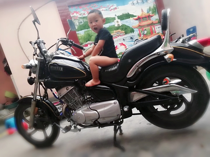 摩托车!雅马哈250劲龙太子摩托车!