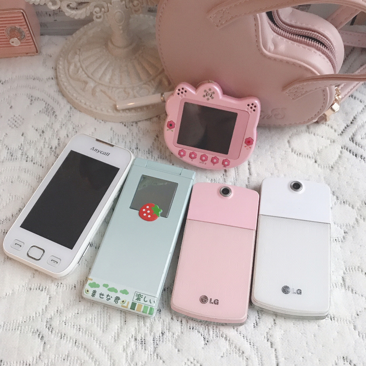 Kitty触屏mini手机+lg冰淇淋+薄...