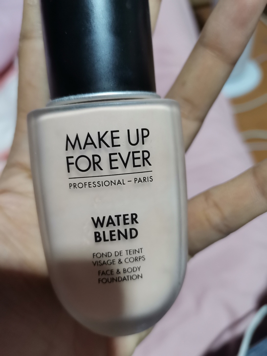 玫珂菲的粉霜,用了五六次左右,比较轻薄,需...