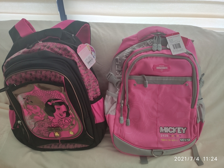 全新闲置迪士尼正品书包