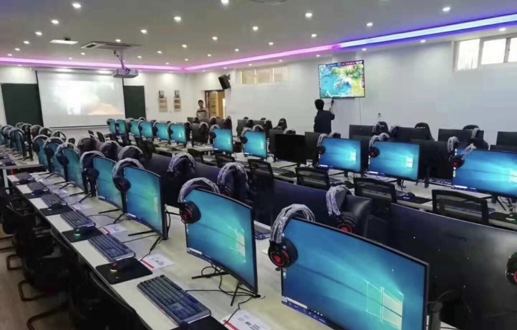 全新未拆封24英寸曲面显示器19/22寸i...