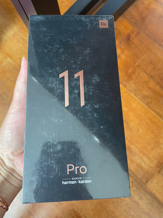 小米11pro 紫色 8+256g内存。...