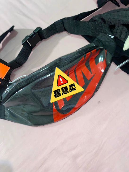 Nike/耐克 腰包 黑红色 腰包