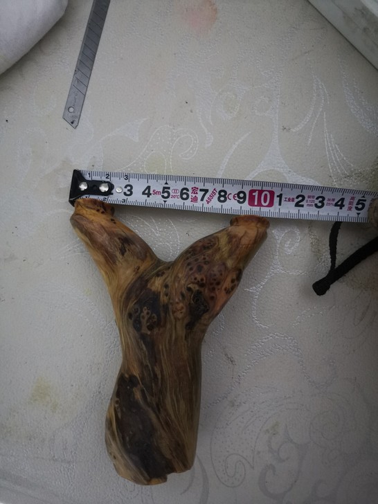 太行崖柏原叉弓，本人很喜欢收藏弓，闲置的很...
