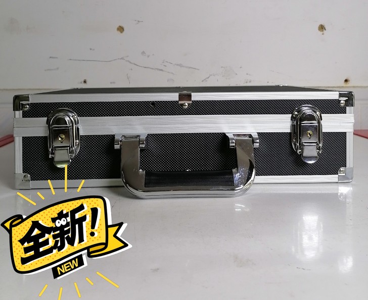 全新库存一批家庭小型收纳箱，五金工具箱，百...