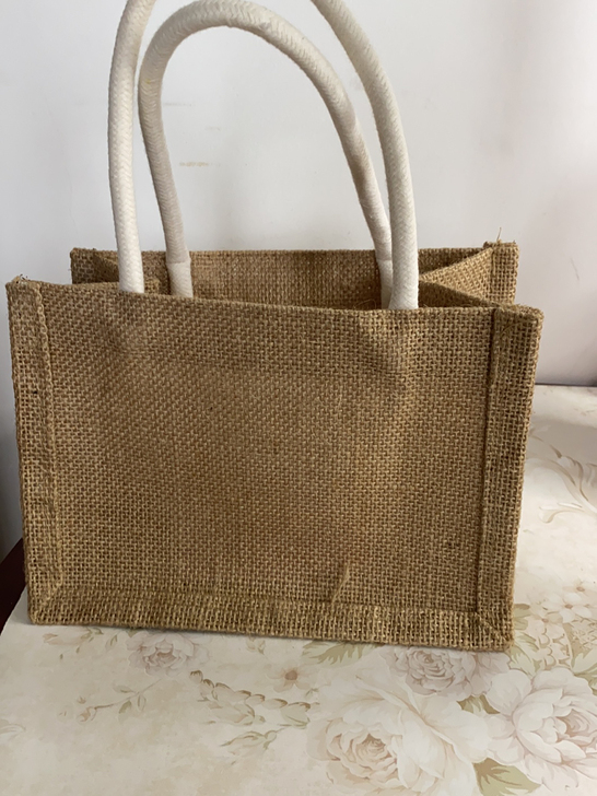 手拎购物袋随拎包，外麻线编织，内防水布贴边...