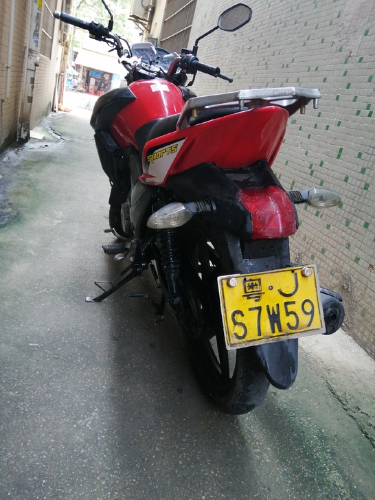 150排量，不烧机油，动力强省油，有防盗器...