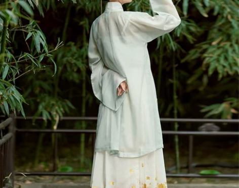 标价包邮急出花朝记原创汉服青岚 明制立领直...