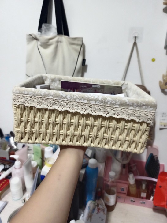 藤编收纳筐