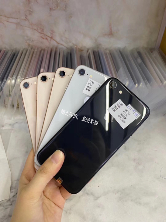 iPhone8插卡即用 非卡贴 64g无锁...