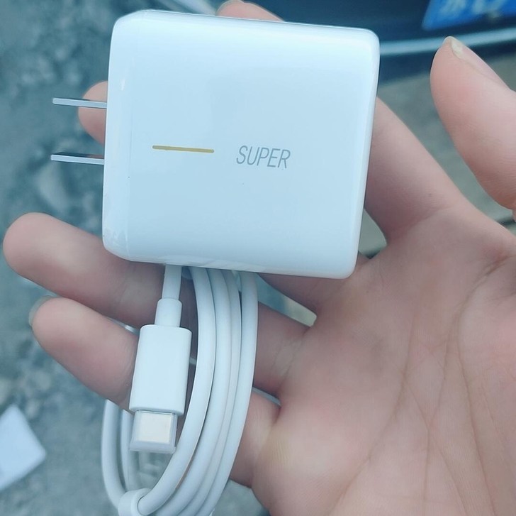 超级闪充65W充电器数据线5G手机闪充线A...