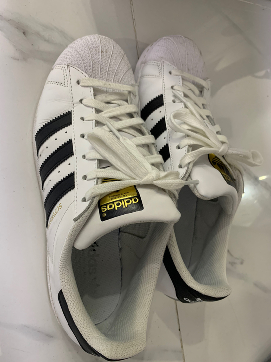 Adidas阿迪达斯金标经典小白鞋