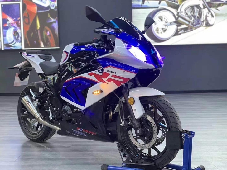 家里人不让骑，忍痛割爱低价出售，国四电喷，...