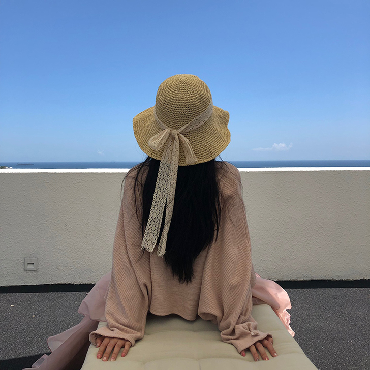 网红草帽女韩版夏季蕾丝系带沙滩帽小清新度假...