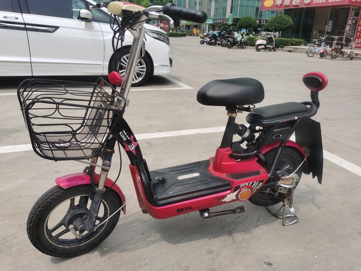 爱玛电动车，能骑35-40公里，手续齐全有...