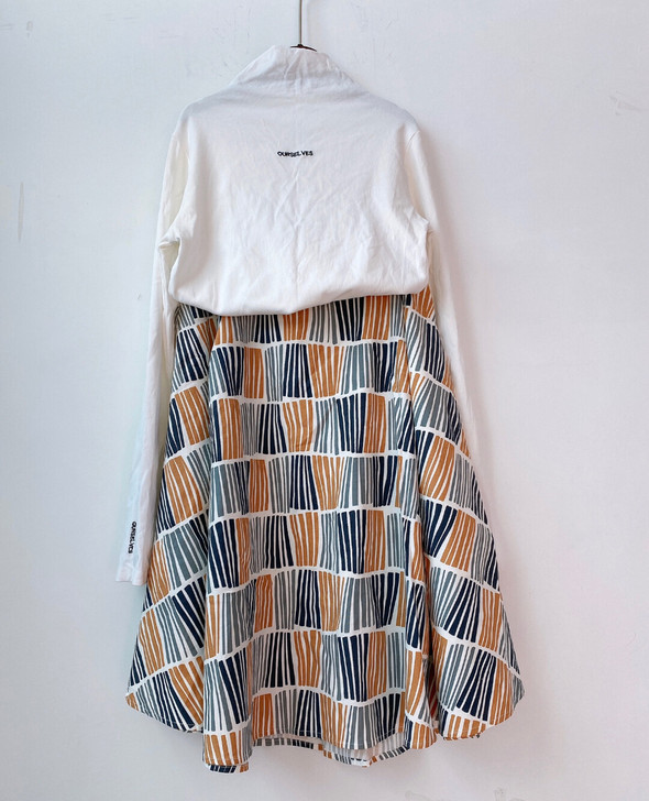 全新  品质伞裙中长裙淑女裙高腰。实体18...