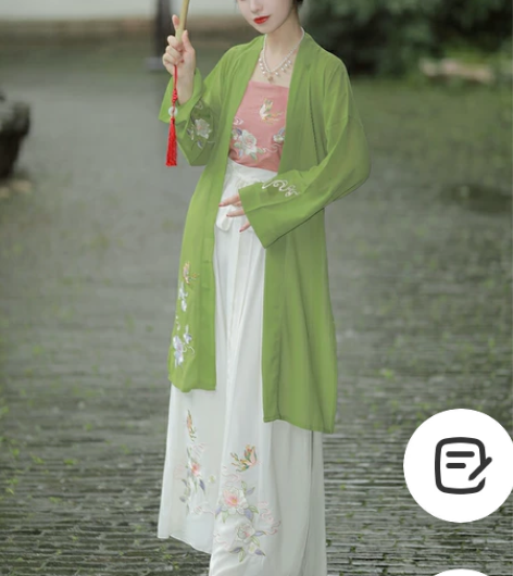 妃亦坊宋制汉服 出图上的绿色褙子,s码几乎...