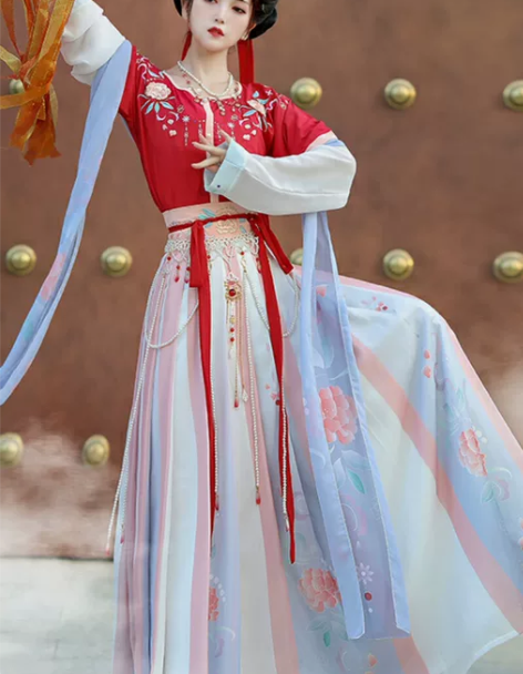 古月坊原创昙月坦领汉服女半壁刺绣中国