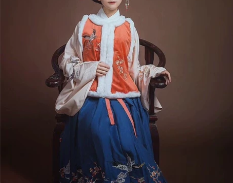 锦瑟衣庄梅雪影汉服 全新带吊牌 梅雪影汉服...