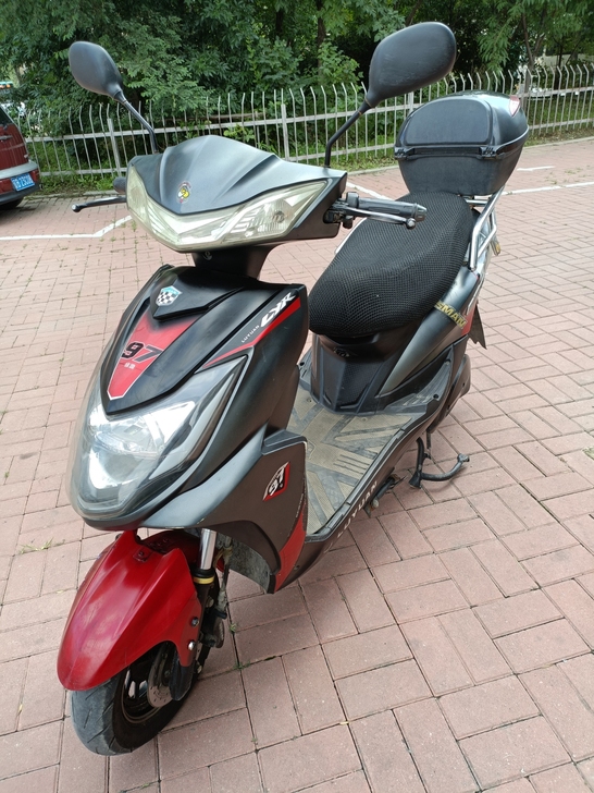 绿源电动车买时3800（19年买的，有发票）