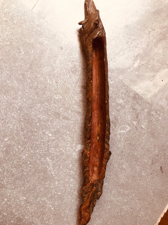 木雕、不知道是什么木，59厘米和55厘米