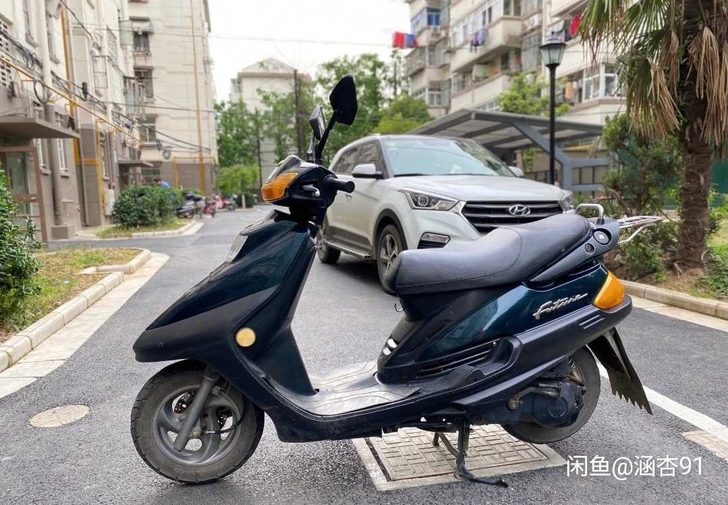 收一台,踏板摩托车带黑a黑A牌照,包过户,...