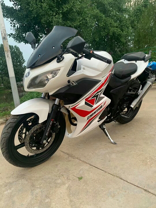 摩托车跑车 二手全新摩托车 S款跑车