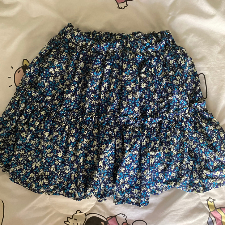 实体店买的蓝色碎花复古半身裙 蓬蓬裙