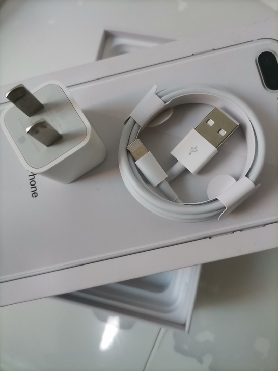 全新原封苹果充电线iPhone数据线包邮