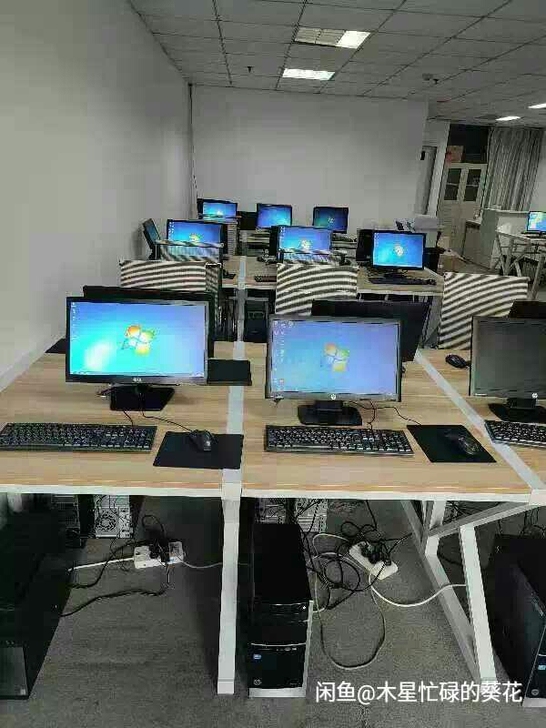 因公司合伙经营不善 现货100套办公电脑5...