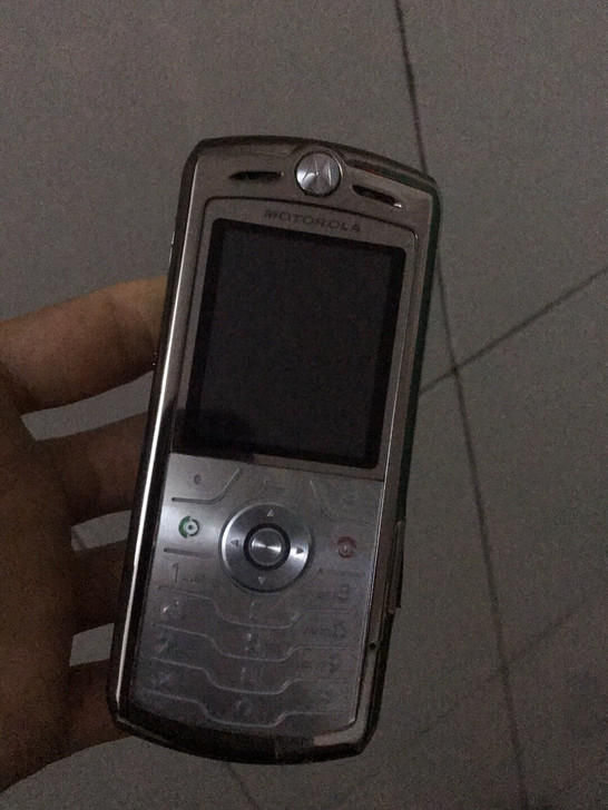 摩托罗拉L7，L72，L71，原装库存直板...